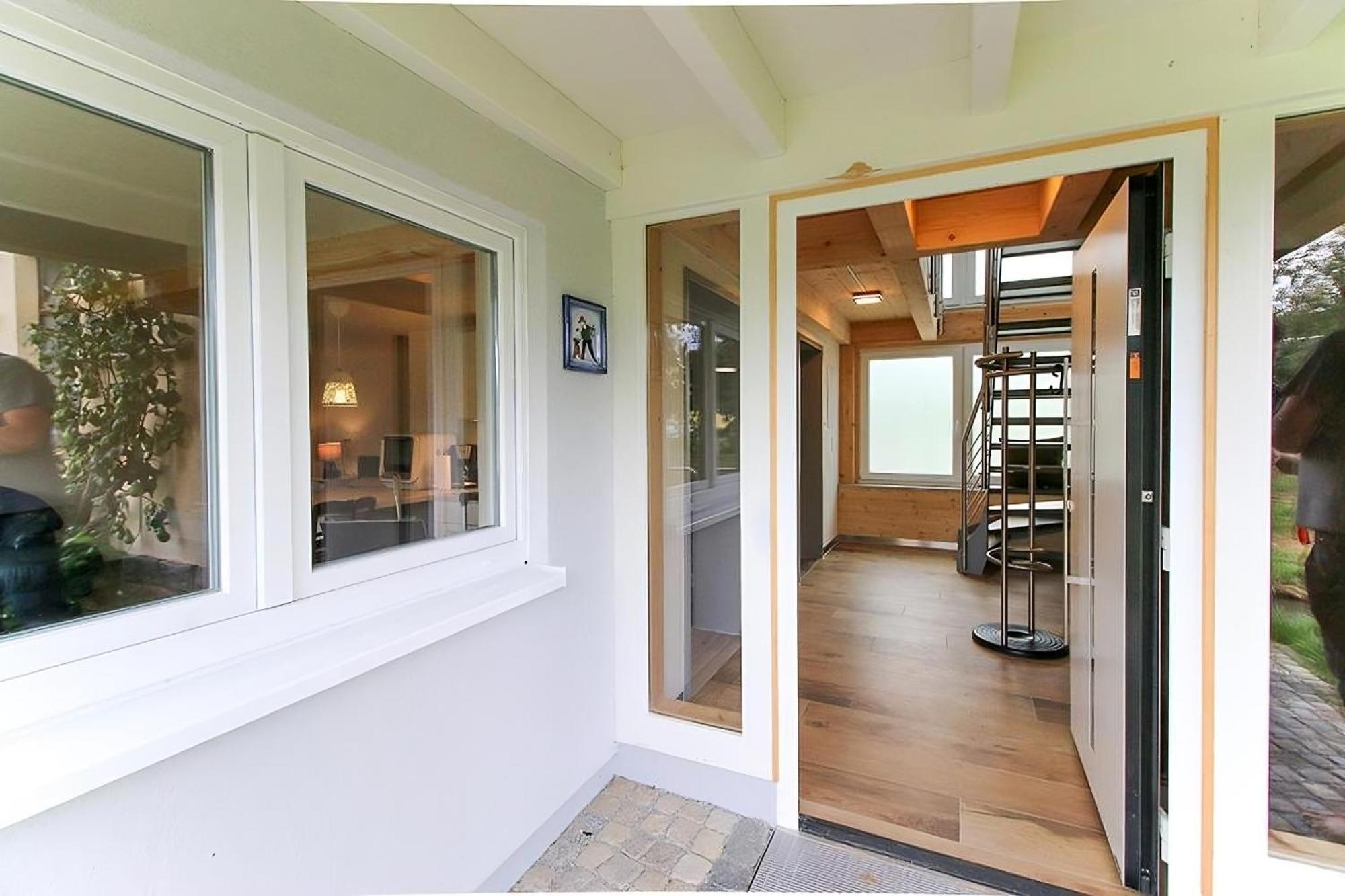 Spreebogen Apartment *